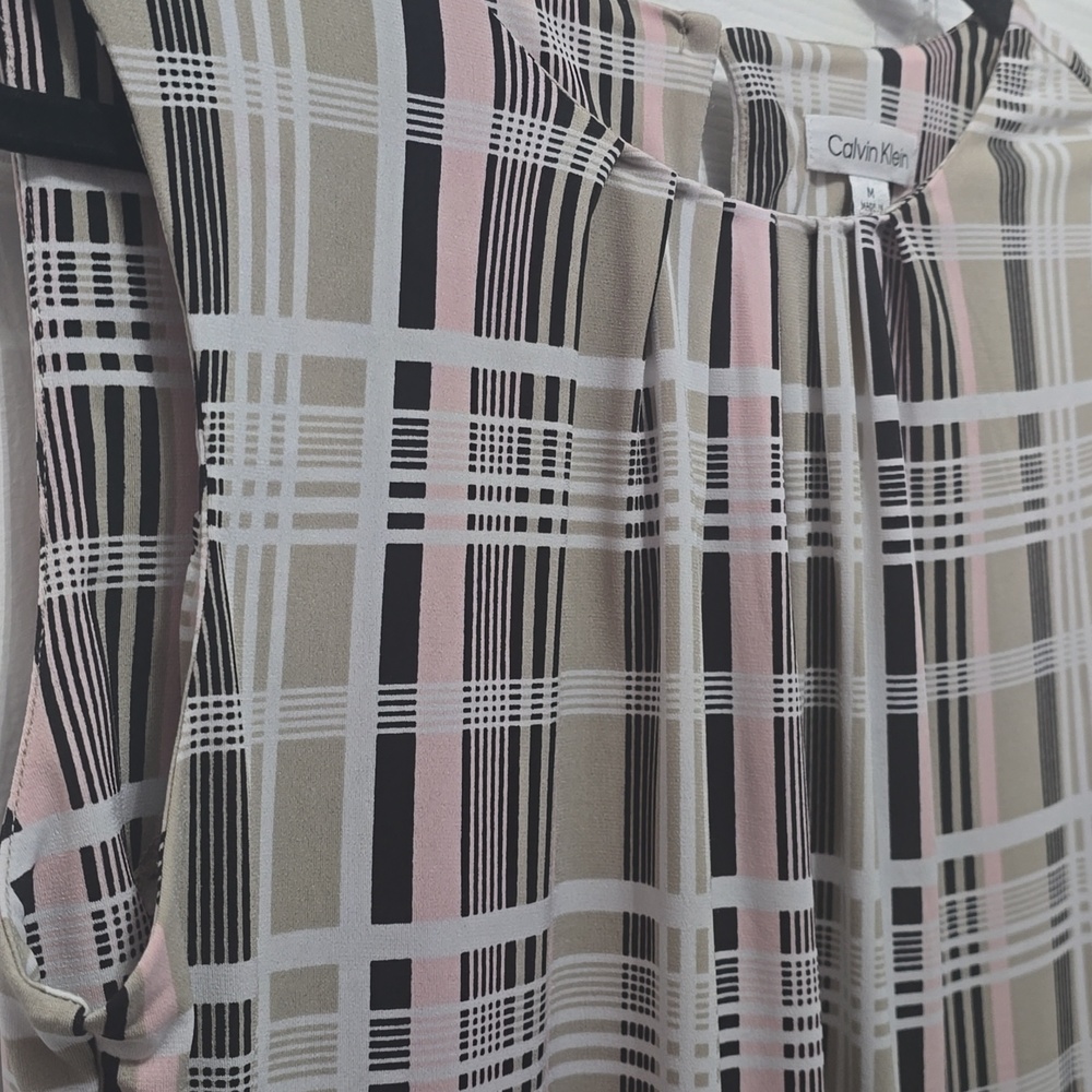 Calvin Klein Plaid Sleeveless Top - Picture 5 of 8